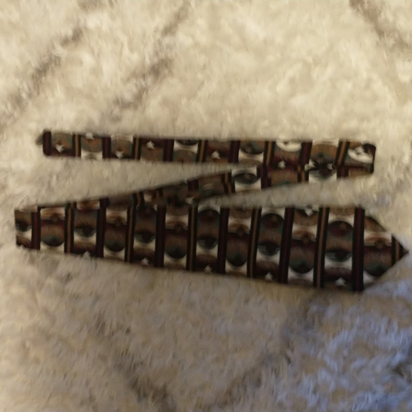 Oscar de la Renta silk geometric multi-colored necktie -made in USA - Picture 6 of 7